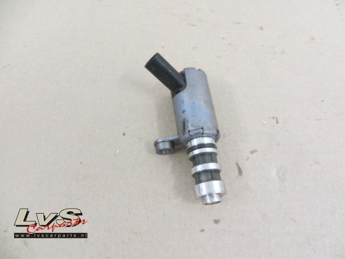 Begagnade Sensor (övriga) Volkswagen Golf VII (AUA) 1.0 TSI 12V BlueMotion Pris € 29,00 Marginaltabell erbjuds av LvS Carparts