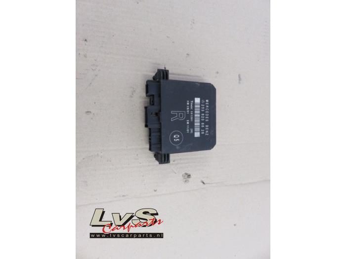 Usagé Module confort Mercedes C (W203) Prix € 36,00 Règlement à la marge proposé par LvS Carparts