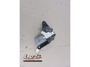 Used Rear wiper motor Renault Clio II (BB/CB) Price € 16,00 Margin scheme offered by LvS Carparts