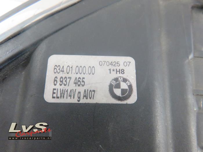 Feu antibrouillard avant gauche d'un BMW 3 serie (E92)  2008