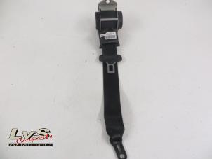 Used Rear seatbelt, right BMW 1 serie (E87/87N) 118d 16V Price € 29,00 Margin scheme offered by LvS Carparts