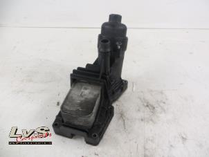 Used Oil filter housing BMW 1 serie (F20) 116d 2.0 16V Price € 30,00 Margin scheme offered by LvS Carparts
