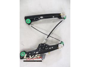 Used Window mechanism 4-door, front right BMW 3 serie (E90) 320d 16V Price € 16,00 Margin scheme offered by LvS Carparts