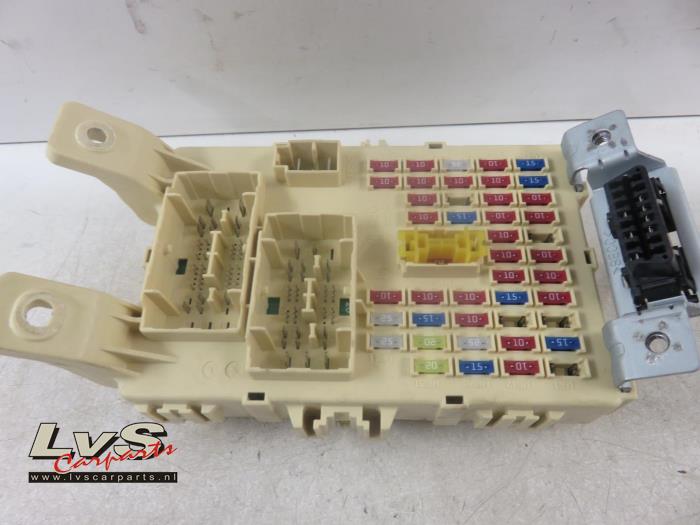 Fuse box Hyundai i20 1.2i 16V 919511J010 yura LvS Carparts