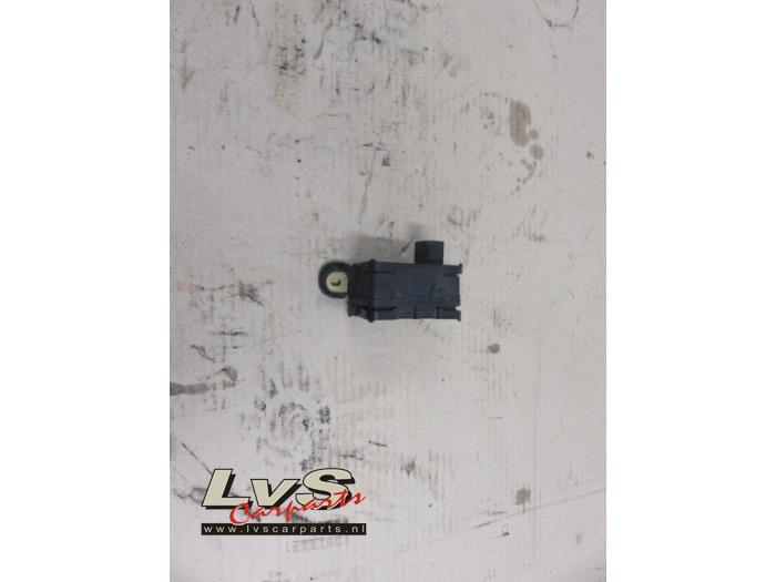 Begagnade Sensor (övriga) Toyota Yaris II (P9) 1.3 16V VVT-i Pris € 13,00 Marginaltabell erbjuds av LvS Carparts