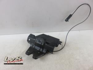 Used Tailgate lock mechanism BMW 3 serie (E46/4) Price € 16,00 Margin scheme offered by LvS Carparts