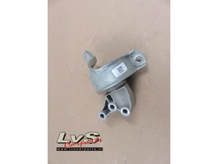 Used Engine mount Fiat 500 (312) 1.2 Price € 35,00 Margin scheme offered by LvS Carparts