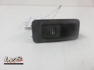 Used Electric window switch Volkswagen Transporter T5 Price on request offered by LvS Carparts