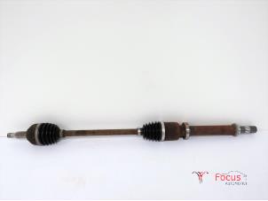 Used Front drive shaft, right Renault Clio III (BR/CR) 1.2 16V 75 Hi-Flex Price € 15,00 Margin scheme offered by Focus Automotive