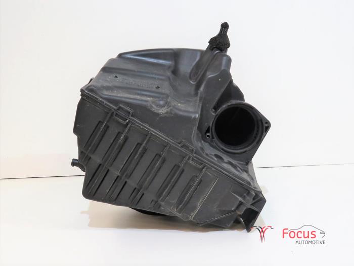 Gebrauchte Luftfiltergehäuse Renault Megane III Grandtour (KZ) 1.5 dCi 110 Preis € 7,95 Margenregelung angeboten von Focus Automotive