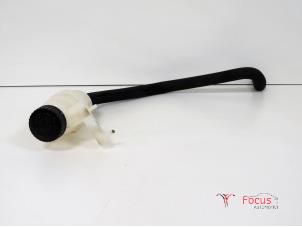 Used Power steering fluid reservoir Peugeot Expert (G9) 2.0 HDiF 16V 130 Price € 15,00 Margin scheme offered by Focus Automotive