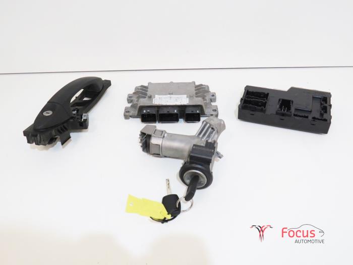 49c4af85-4f40-4de5-9e6b- 