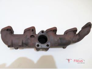Used Exhaust manifold Hyundai H1 People Price € 50,00 Margin scheme offered by Focus Automotive