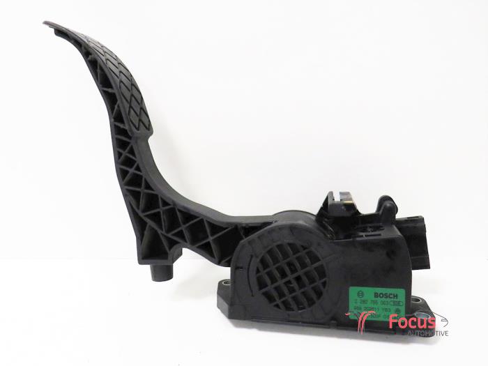 Gebrauchte Gaspedalposition Sensor Volkswagen Polo IV (9N1/2/3) 1.4 TDI 80 Preis € 9,95 Margenregelung angeboten von Focus Automotive