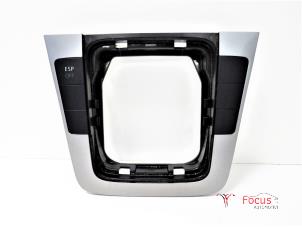 Usagé Commutateur ESP Volkswagen Passat (3C2) 1.9 TDI Prix € 45,00 Règlement à la marge proposé par Focus Automotive