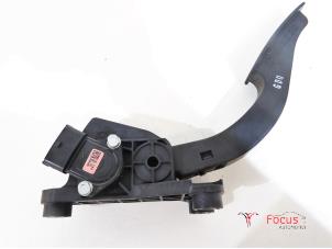 Używane Czujnik polozenia pedalu gazu Hyundai iX20 (JC) 1.4 CRDi 16V Cena € 30,00 Procedura marży oferowane przez Focus Automotive