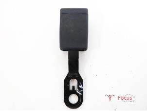 Used Front seatbelt buckle, right Peugeot Partner (GC/GF/GG/GJ/GK) 1.6 HDI 75 16V Price € 10,00 Margin scheme offered by Focus Automotive