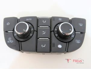 Used Heater control panel Opel Astra J (PC6/PD6/PE6/PF6) 1.7 CDTi 16V 110 Price € 45,00 Margin scheme offered by Focus Automotive