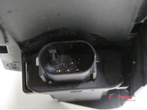 Gaspedalsensor från en BMW 1 serie (E87/87N) 118d 16V 2008
