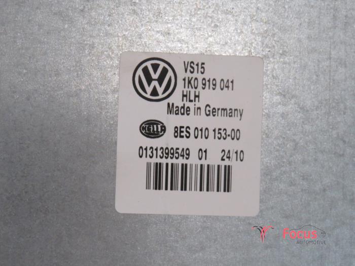 Ordinateur divers d'un Volkswagen Golf VI Variant (AJ5/1KA) 1.6 TDI 16V 105 2010