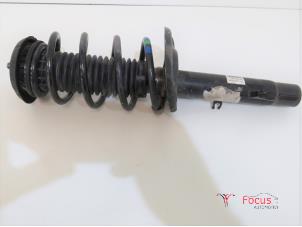 Used Front shock absorber rod, right Citroen DS3 (SA) 1.4 HDi Price € 80,00 Margin scheme offered by Focus Automotive