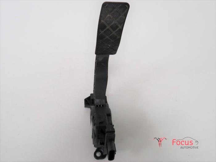 Begagnade Gaspedalsensor Audi A4 Avant (B8) 2.0 TDI 16V Pris € 25,00 Marginaltabell erbjuds av Focus Automotive