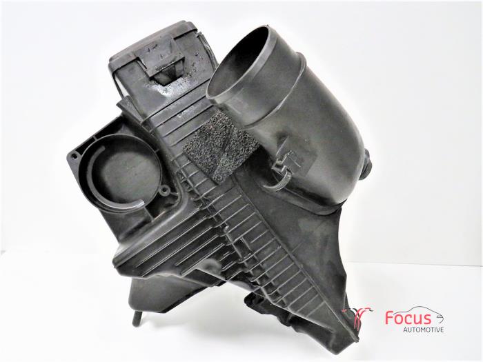 Gebrauchte Luftfiltergehäuse Renault Clio III (BR/CR) 1.5 dCi 70 Preis € 25,00 Margenregelung angeboten von Focus Automotive