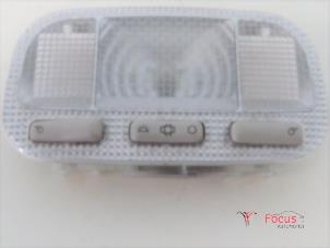 Używane Oswietlenie wewnetrzne przód Citroen C4 Grand Picasso (UA) 1.6 HDiF 16V 110 Cena € 20,00 Procedura marży oferowane przez Focus Automotive
