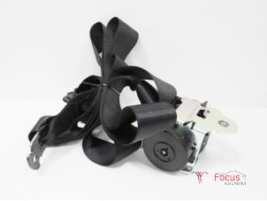 Used Rear seatbelt, left Opel Corsa D 1.3 CDTi 16V ecoFLEX Price € 14,95 Margin scheme offered by Focus Automotive