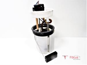 Usados Bomba eléctrica de combustible Seat Ibiza IV (6J5) 1.2 12V Precio € 15,00 Norma de margen ofrecido por Focus Automotive