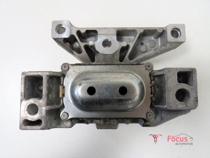 Usagé Support moteur Peugeot 207/207+ (WA/WC/WM) 1.4 Prix € 20,00 Règlement à la marge proposé par Focus Automotive