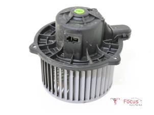 Used Heating and ventilation fan motor Hyundai i20 1.2i 16V Price € 10,00 Margin scheme offered by Focus Automotive