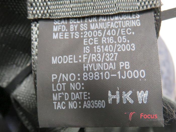 Ceinture arrière gauche d'un Hyundai i20 1.2i 16V 2013
