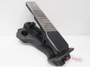 Used Throttle pedal position sensor Seat Leon (1P1) 1.9 TDI 105 Price € 35,00 Margin scheme offered by Focus Automotive
