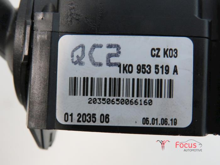 Scheibenwischer Schalter van een Seat Toledo (5P2) 1.9 TDI 2005