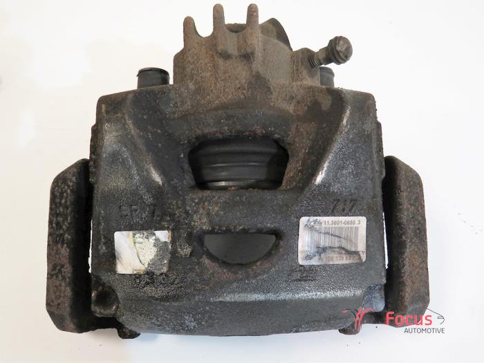 Gebrauchte Bremszange links vorne Peugeot Partner (GC/GF/GG/GJ/GK) 1.6 HDI 90 Preis € 7,50 Margenregelung angeboten von Focus Automotive