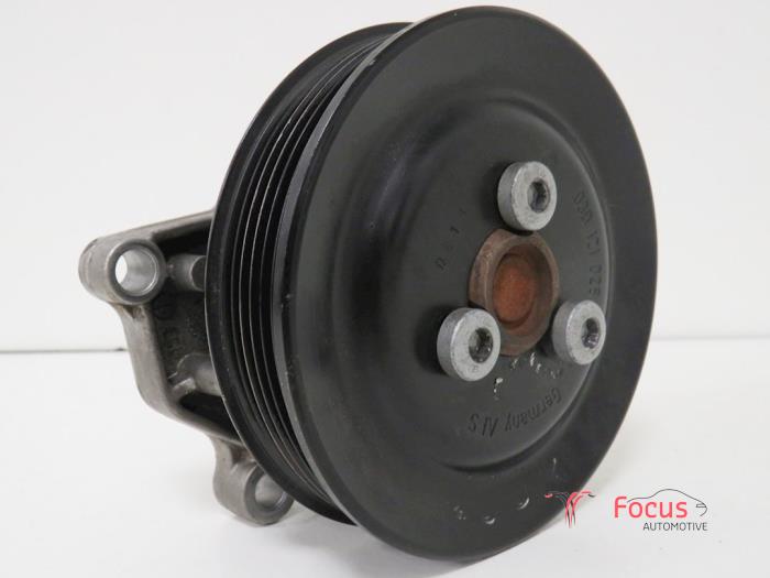 Begagnade Vattenpump Volkswagen Polo V (6R) 1.2 12V BlueMotion Technology Pris € 35,00 Marginaltabell erbjuds av Focus Automotive