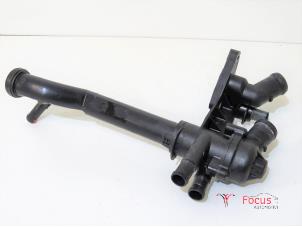Used Thermostat housing Volkswagen Polo V (6R) 1.2 12V BlueMotion Technology Price € 25,00 Margin scheme offered by Focus Automotive