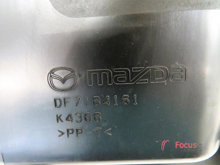Handschuhfach van een Mazda 2 (DE) 1.5 16V S-VT 2009