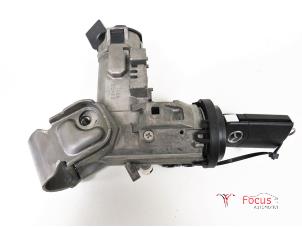 Used Ignition lock + key Mazda 2 (DE) 1.5 16V S-VT Price € 35,00 Margin scheme offered by Focus Automotive
