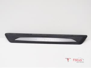 Used Door sill right BMW 1 serie (F20) 116i 1.6 16V Price € 15,00 Margin scheme offered by Focus Automotive