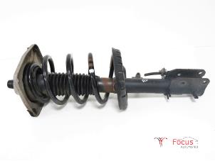 Gebrauchte Stoßdämpferstrebe rechts vorne Peugeot Expert (G9) 2.0 HDiF 16V 130 Preis € 29,95 Margenregelung angeboten von Focus Automotive