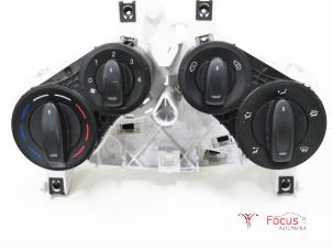 Używane Panel sterowania nagrzewnicy Ford Ka II 1.2 Cena € 10,00 Procedura marży oferowane przez Focus Automotive