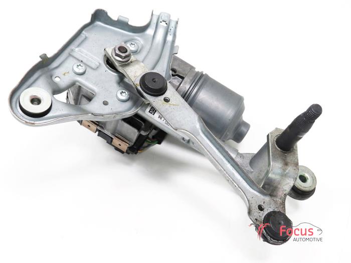 Windshield wiper linkage and motor