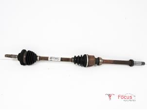 Used Front drive shaft, right Peugeot 206+ (2L/M) 1.1 XR,XS Price € 14,95 Margin scheme offered by Focus Automotive