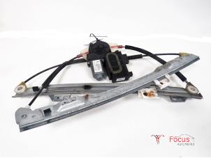 Używane Mechanizm szyby lewej przedniej wersja 4-drzwiowa Citroen C4 Grand Picasso (UA) 1.6 HDiF 16V 110 Cena € 40,00 Procedura marży oferowane przez Focus Automotive