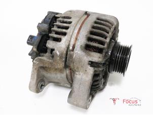 Begagnade Dynamo Opel Corsa D 1.2 16V Pris € 35,00 Marginaltabell erbjuds av Focus Automotive