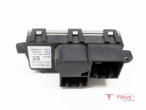 Used Heater resistor Ford Mondeo IV Wagon 1.8 TDCi 125 16V Price € 25,00 Margin scheme offered by Focus Automotive