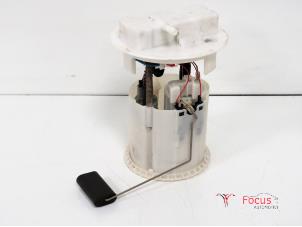 Used Electric fuel pump Opel Astra J (PD5/PE5) 1.7 CDTi 16V 130 Price € 45,00 Margin scheme offered by Focus Automotive