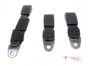 Used Rear seatbelt buckle, centre Citroen C3 (FC/FL/FT) 1.1 Price € 10,00 Margin scheme offered by Focus Automotive